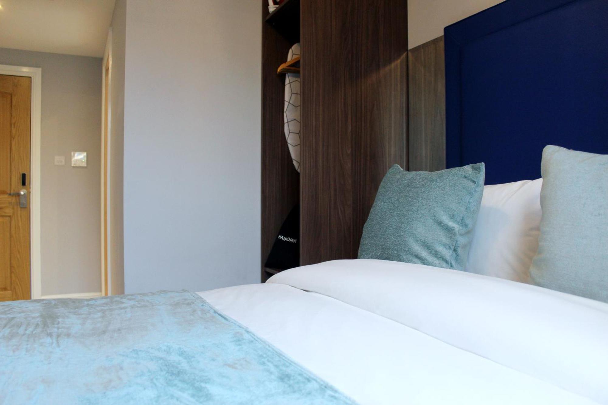 CG Kensington Hotel London Ruang foto